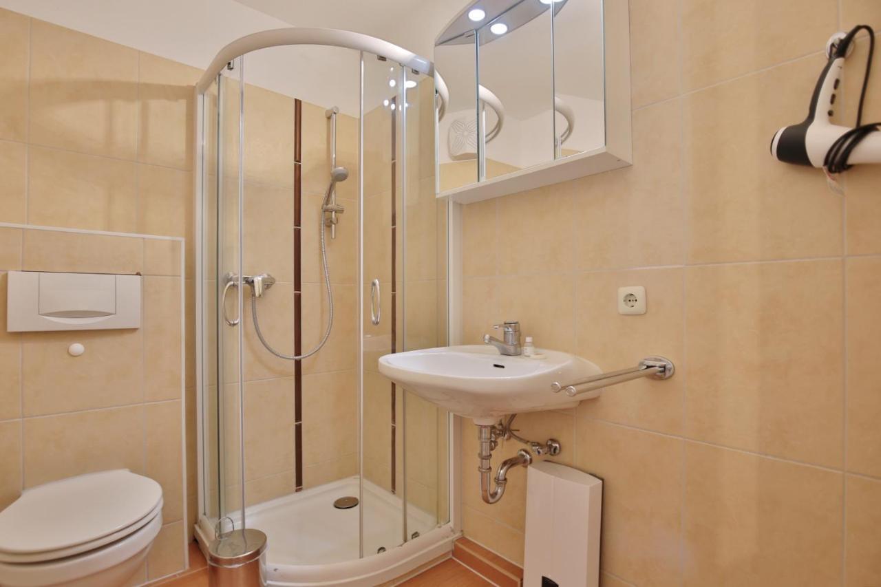 Ferienanlage Bergstrasse 62 Ferienhaus Bergstrasse 62 Appartement 9 ティメンドルファー・シュトラント エクステリア 写真